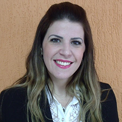 Foto do professor(a) Heloísa Orlandini Jordão